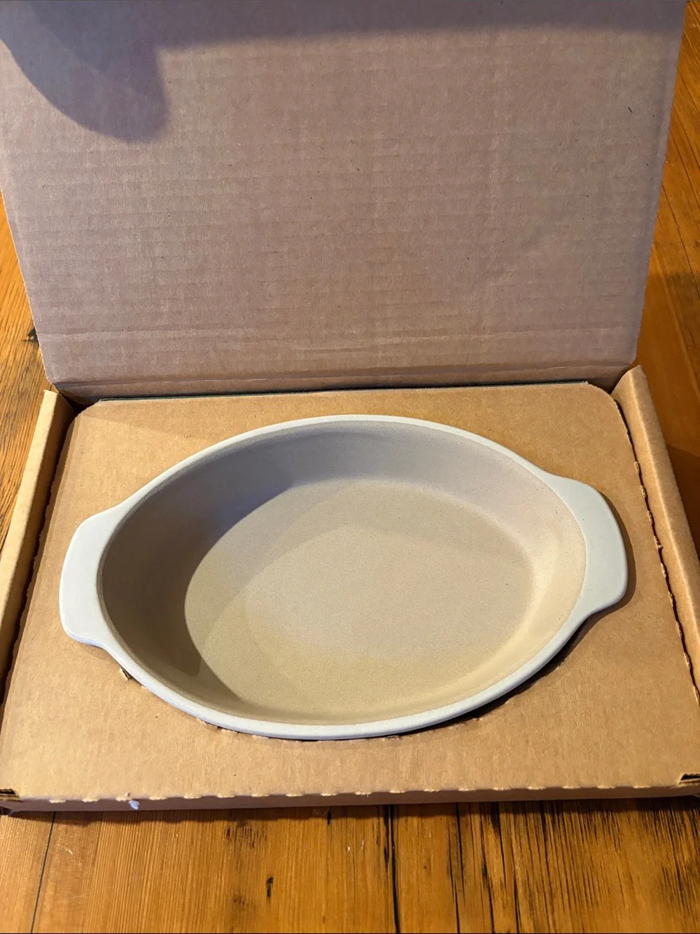 The Pampered Chef Small Oval Baker in Tan Beige
